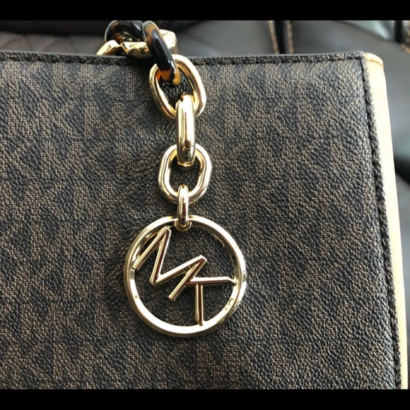 SOLD - Picture 5 of 7